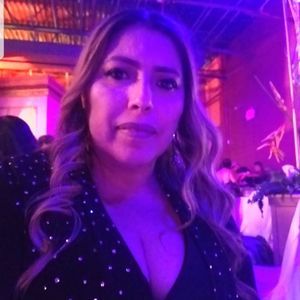 Meet your Posher, Alba